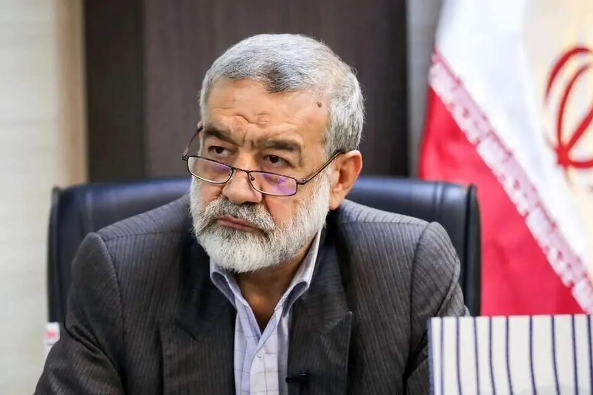 غضنفری: عراقچی باید درباره مذاکرات هرمز شفاف‌سازی کند؛ توافق بر سر تنگه هرمز در برابر لغو تحریم‌ها صحت ندارد