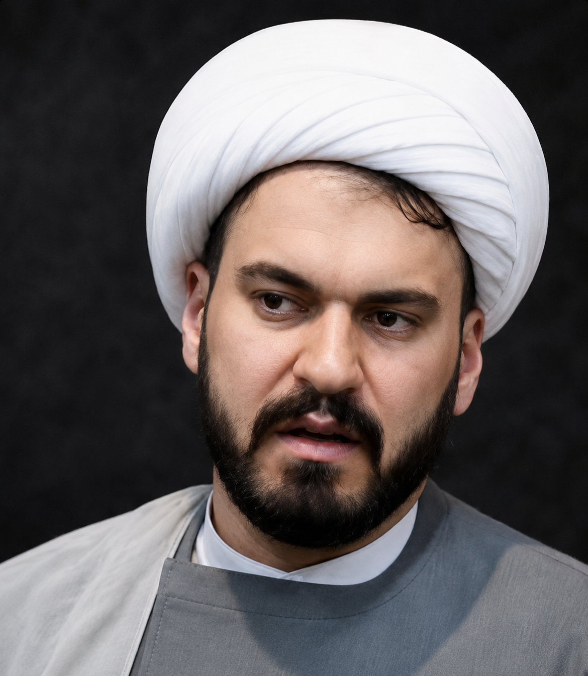 روحانی اردبیلی: جوان پول ازدواج و بچه‌دار شدن ندارد؛ ننگ بر مسئولی که این ملت دست اوست