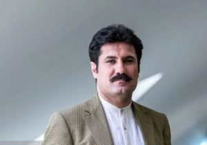 به عنوان یک کرد ایرانی و عضو دولت ایران حمله به دفتر بردارم، مسرور بارزانی را محکوم می‌کنم