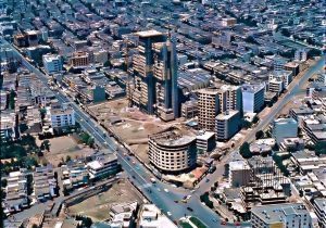 تصویری کمتر دیده‌شده از میدان جهاد تهران و ساختمان وزارت کشور در سال ۱۳۵۵