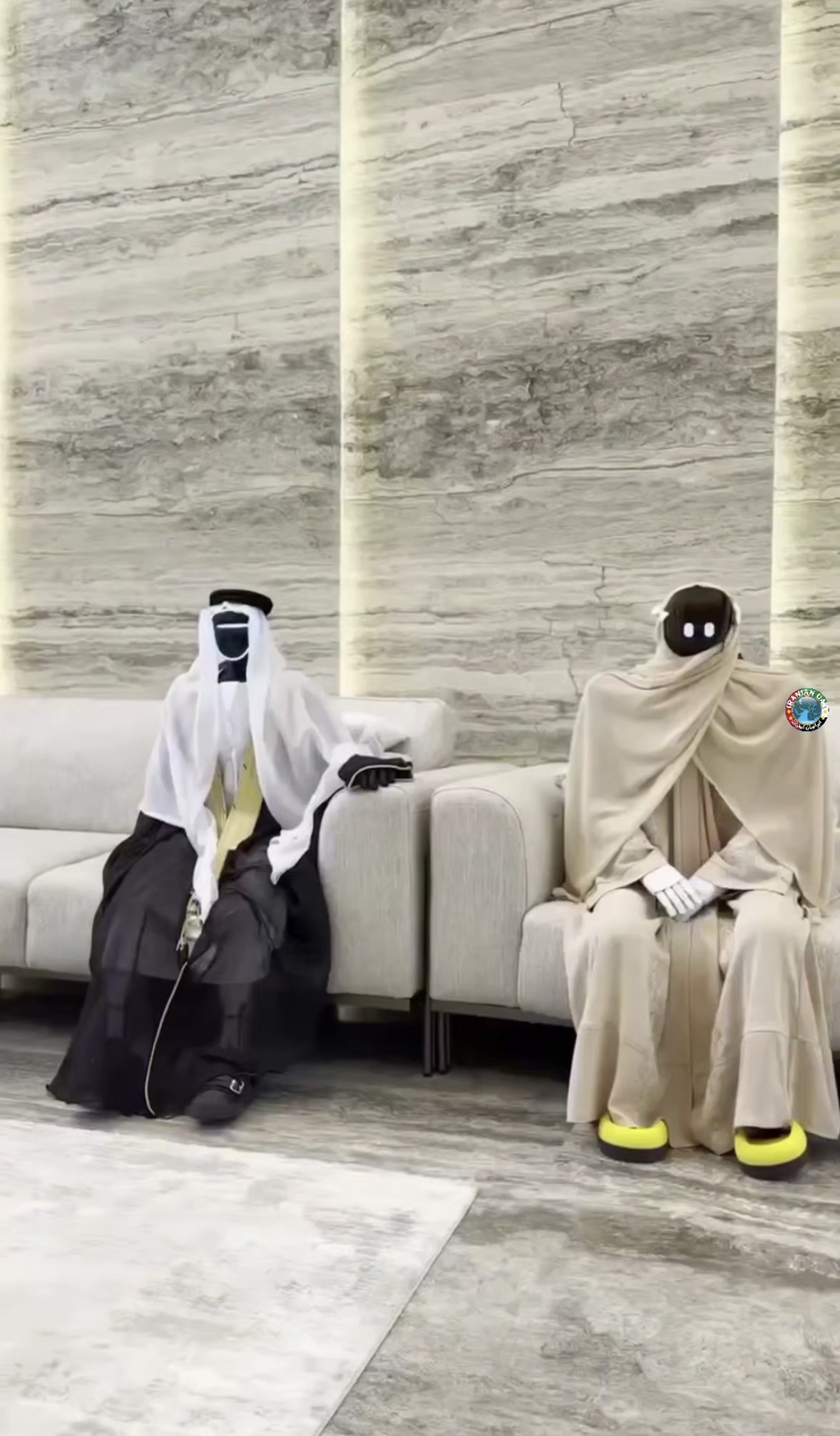 مراسم نمادین ازدواج دو ربات در دبی برگزار شد