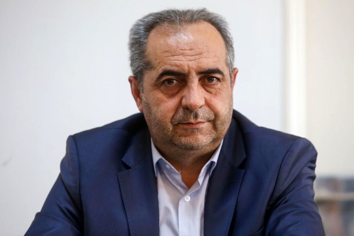 استاندار آذربایجان شرقی خواستار ورود مدعی‌العموم به پرونده اهانت مداح تبریزی به رئیس‌جمهور شد
