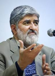 ساپورت و شلوارک در جامعه باید تحت نظارت باشد؛ بی‌توجهی به پوشش می‌تواند روابط آزاد را جایگزین ازدواج کند