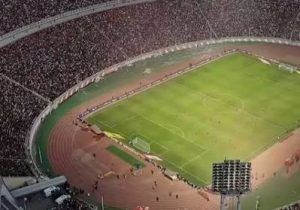 بازی با پرسپولیس با حضور تماشاگران برگزار شود
