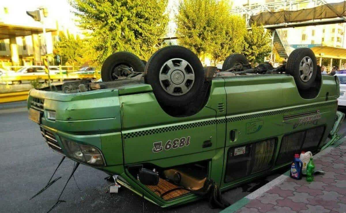 واژگونی ون در محور سراب – دوزدوزان پنج مصدوم برجا گذاشت!