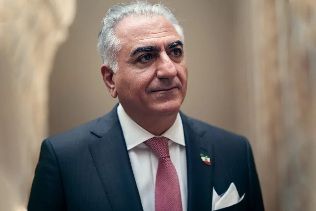 بلیت سخنرانی رضا پهلوی در تورنتو تا ۲۰۰ میلیون تومان!