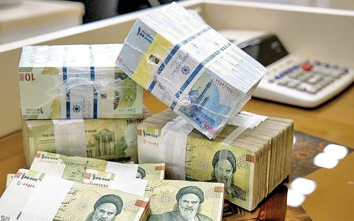 خروج منابع مالی زنجان از استان؛ انتقاد از عملکرد بانک‌های خصوصی