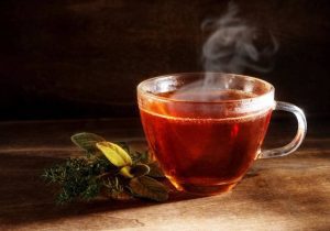 چای داغ خطر سرطان مری را بالا می‌برد؛ ۳ دقیقه صبر کنید