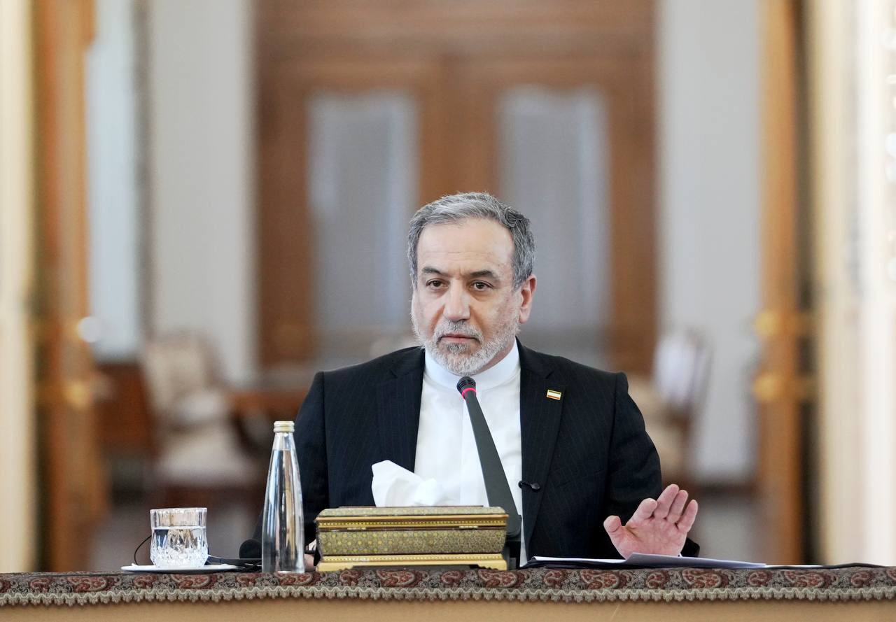 عراقچی: توافق با عمان به معنای بازگشایی تنگه هرمز نیست؛ آمریکا باید تعهداتش را جبران کند