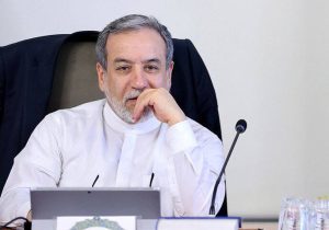 عراقچی: ایران سر خم نکرد؛ دشمن مجبور شد درخواست مذاکره بدهد