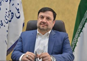 فیروزآبادی: فشار می‌آوردند «هایده» و «لوازم آرایش زنانه» از موتور جستجو حذف شود