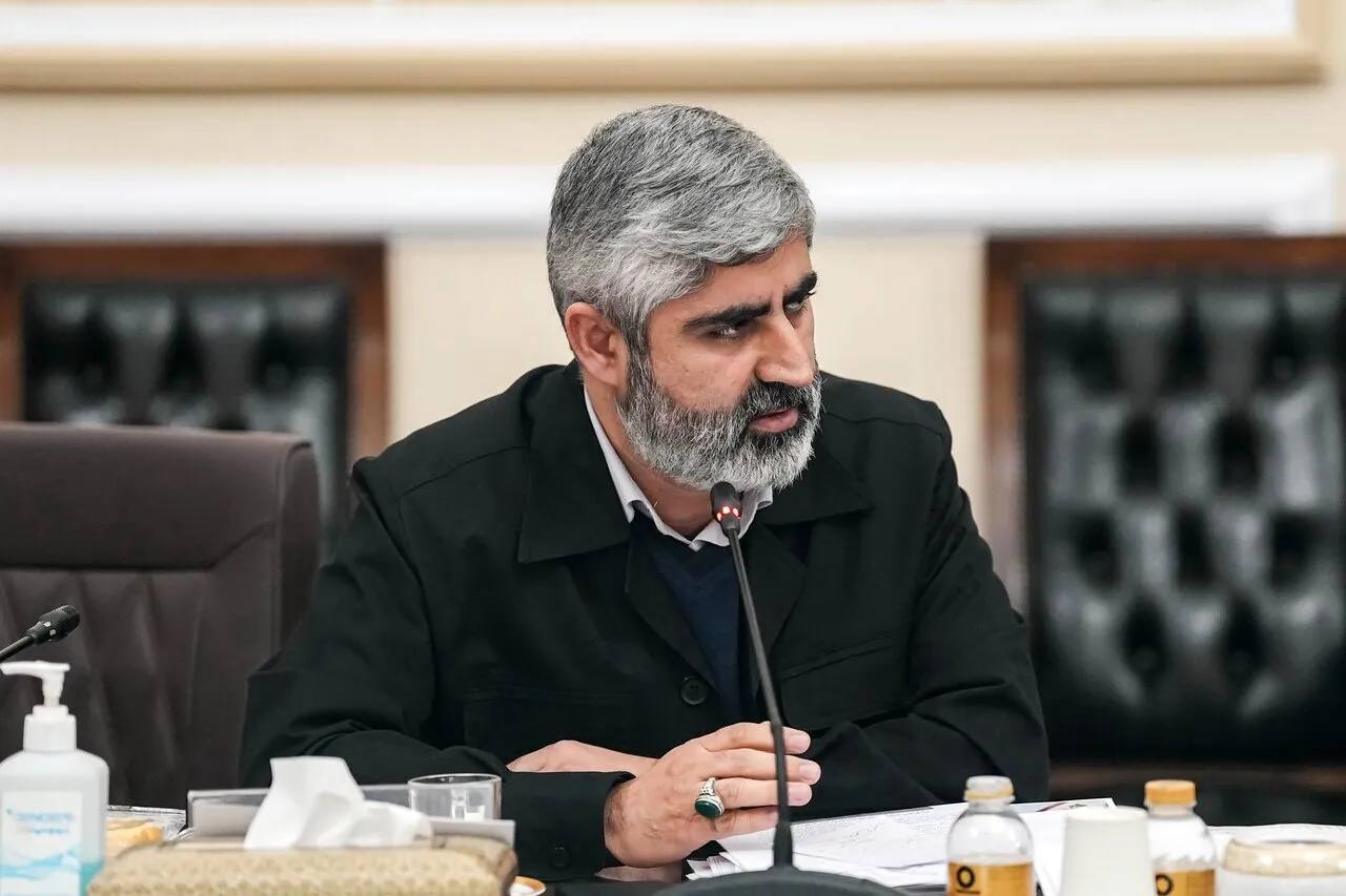 بیگدلی: ۴۵ هزار میلیارد تومان ارز دولتی گرفتند؛ نهاده‌ها به بازار نرسید؛ وزارت جهاد باید پاسخگو باشد
