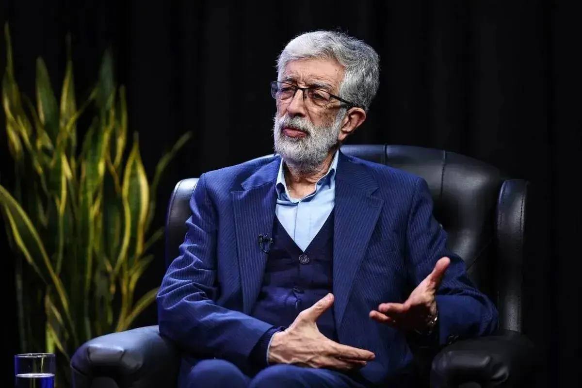 حدادعادل: آقا با وزیر شدن زنان مخالف نبودند؛ اگر زنی لایق باشد، می‌تواند مسئولیت بگیرد