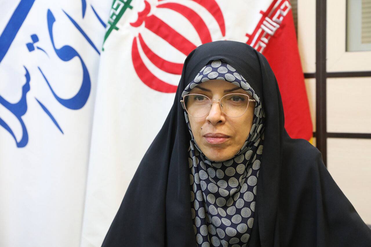 زمانی کیاسری: تحریم دارو مصداق جنایت جنگی است و باید در دادگاه‌های بین‌المللی پیگیری شود