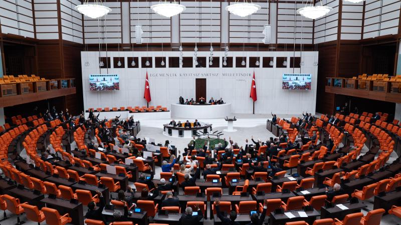 تشدید مجازات نوجوانان بزهکار و بررسی چارچوب قانونی ضدتروریسم