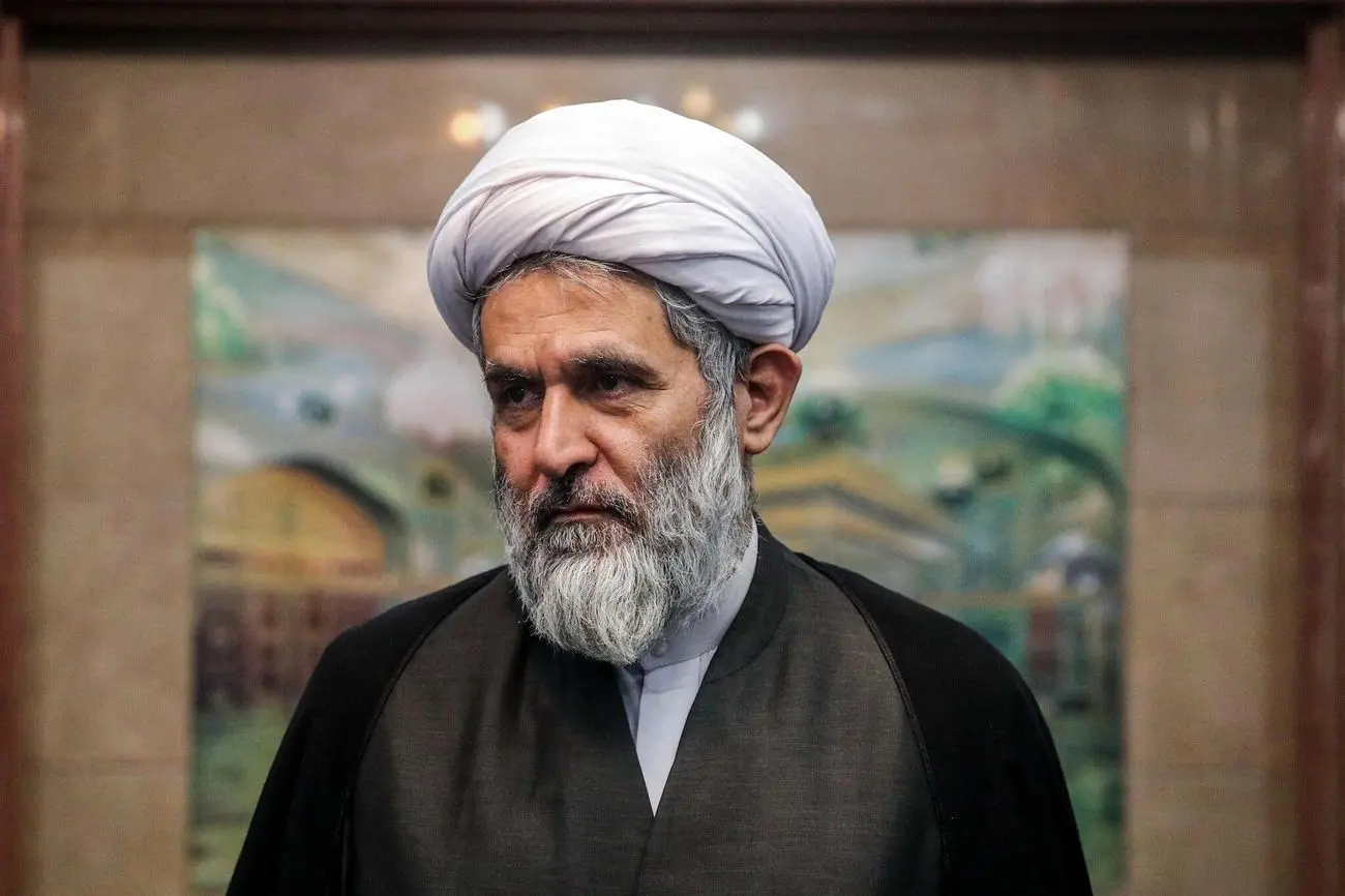 حسین طائب: هر ایرانی باید پای یک لانچر باشد