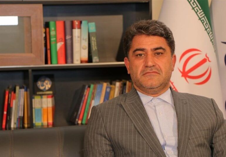 نجف‌زاده: بنزین در ایران ارزان نیست؛ قیمت سوخت را با درآمد مردم مقایسه کنید نه با بطری آب معدنی!
