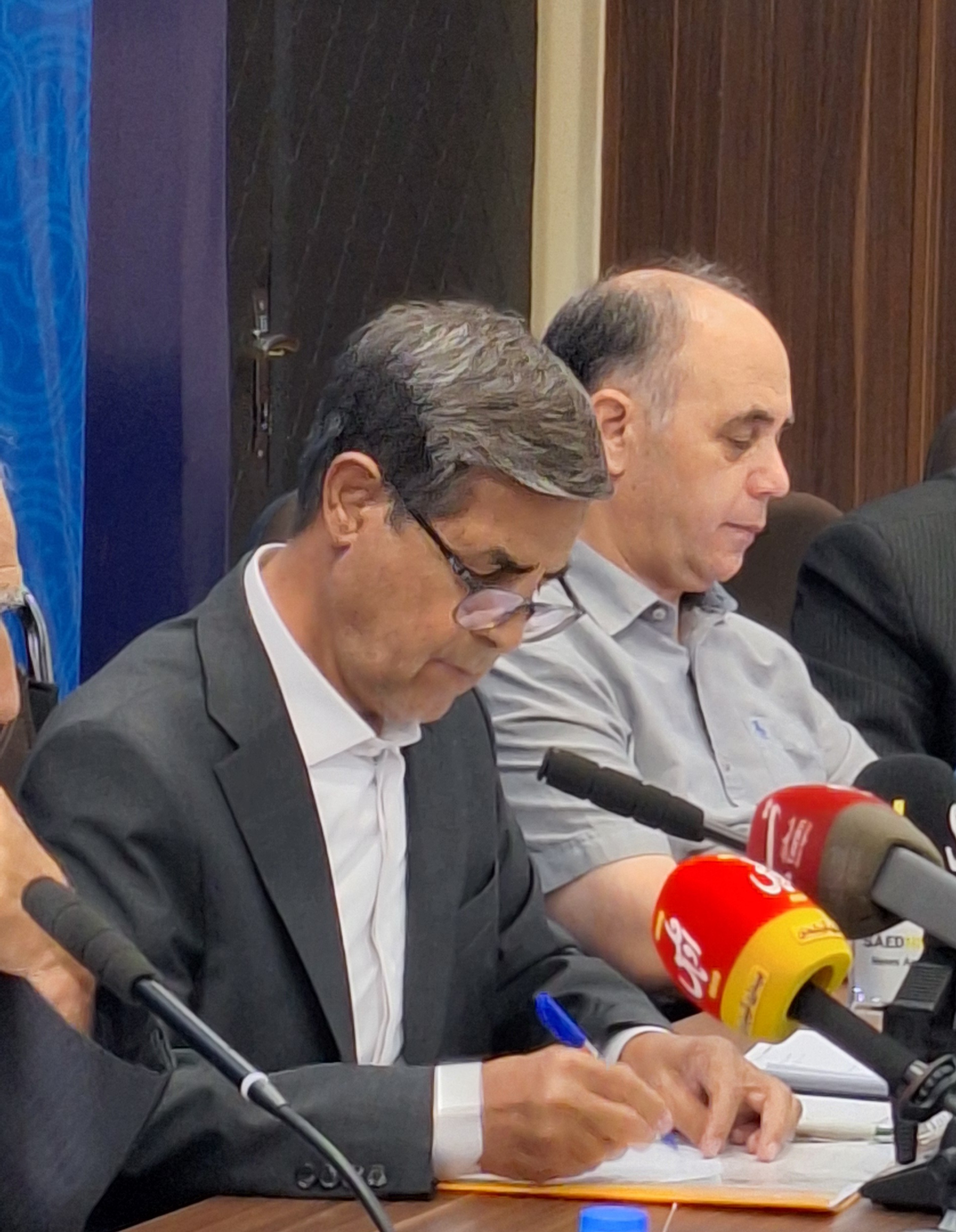نماینده تبریز  از ۲۴ همت منابع آب ارس تا فعالیت ۱۴ پیمانکار در آزادراه تبریز ـ زنجان خبر داد