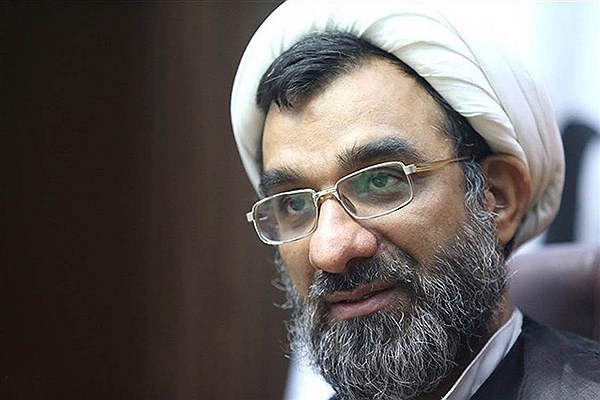 بمب اتم نمی‌سازیم چون رهبر شهید آن راحرام اعلام کرده است؛ اما مراکز هسته‌ای مهاجم را هدف قرار می‌دهیم