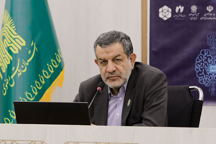 تقی‌پور: دولت چرا برای تنظیم بازار خودرو از اختیارات خود استفاده نمی‌کند؟