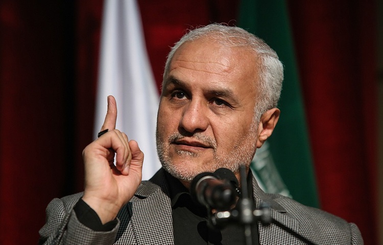 حسن عباسی: ذات دانش غربی مسموم است؛ دکترا که بگیرید، باطن شما مسیحیت و تثلیث خواهد شد!