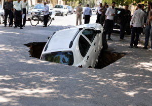 زمین در نیشابور دهان باز کرد و «کوییک» را بلعید