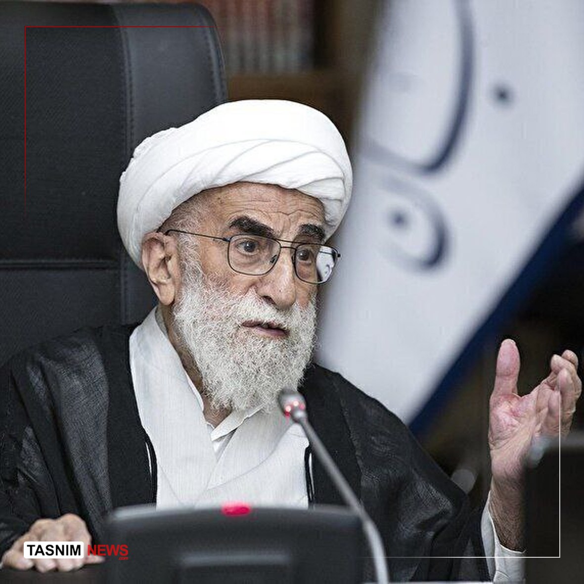 آیت‌الله جنتی: ایران در برابر زورگویی و تهدید سر خم نخواهد کرد