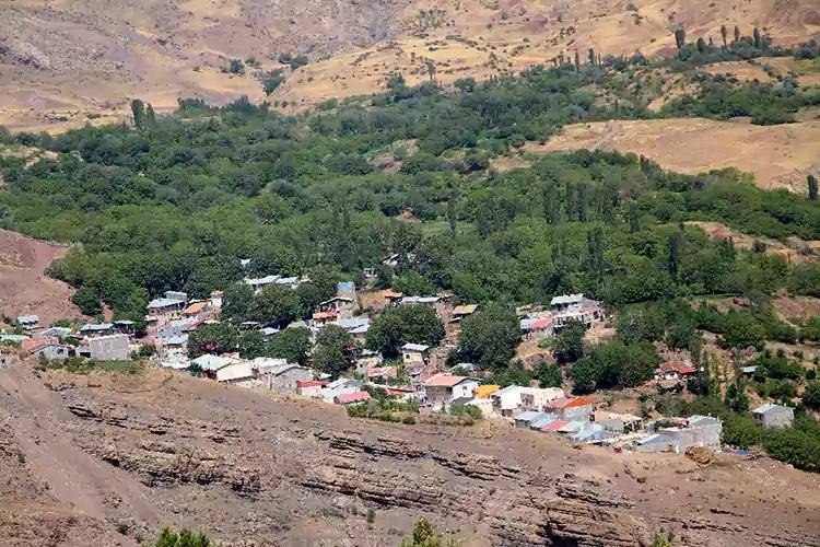 کرنق؛ روستای کوچک تات‌زبان در دل طبیعت کوهستانی خلخال