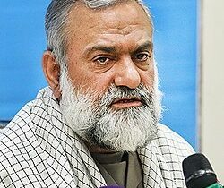 سردار نقدی: هنوز وارد جنگ نامتقارن نشده‌ایم؛ جنگ نامتقارن یعنی جنگ در وال‌استریت و منهتن!