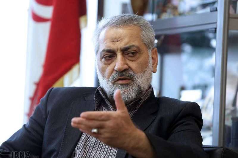 شکارچی: ارتش آمریکا هالیوودی و تبلیغاتی است، توان پیروزی با ایران را ندارد