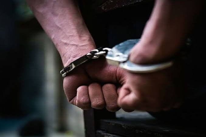 عصبانیت از خودروی آموزش رانندگی، منجر به قتل شد و جان یک مرد را گرفت