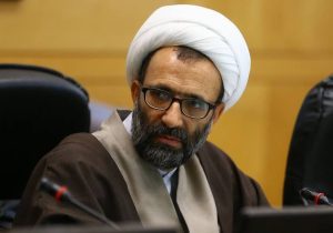 سلیمی: دولت فکر نکند مجلس همیشه باید در دهانش آب‌نبات بگذارد؛ به موقع گوش دولت را خواهیم کشید