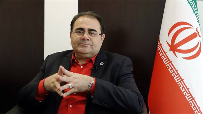 نجفی: بنزین باکیفیت باید لیتری ۴۵ تا ۵۰ هزار تومان باشد؛ نفت داشتن به معنای بنزین ارزان نیست