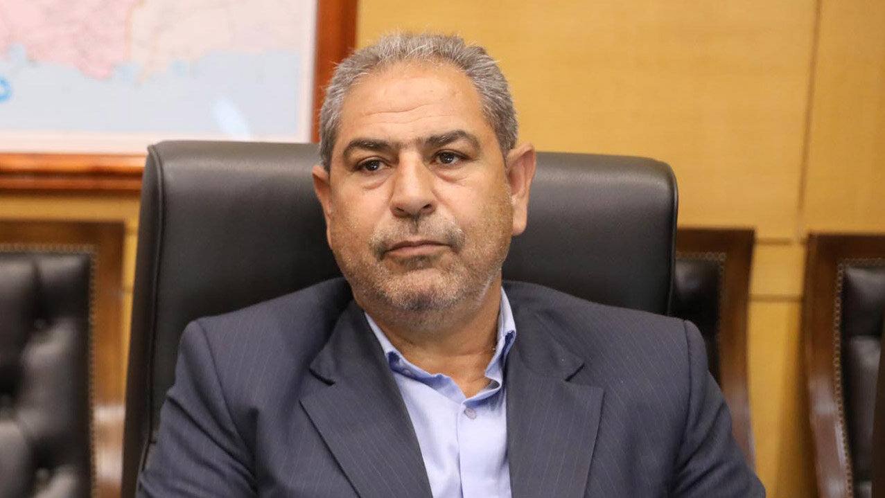 رحیمی: هیچ دانش‌آموزی نباید به‌خاطر نداشتن پول از مدرسه باز بماند؛ مهر بدون کمبود معلم آغاز می‌شود