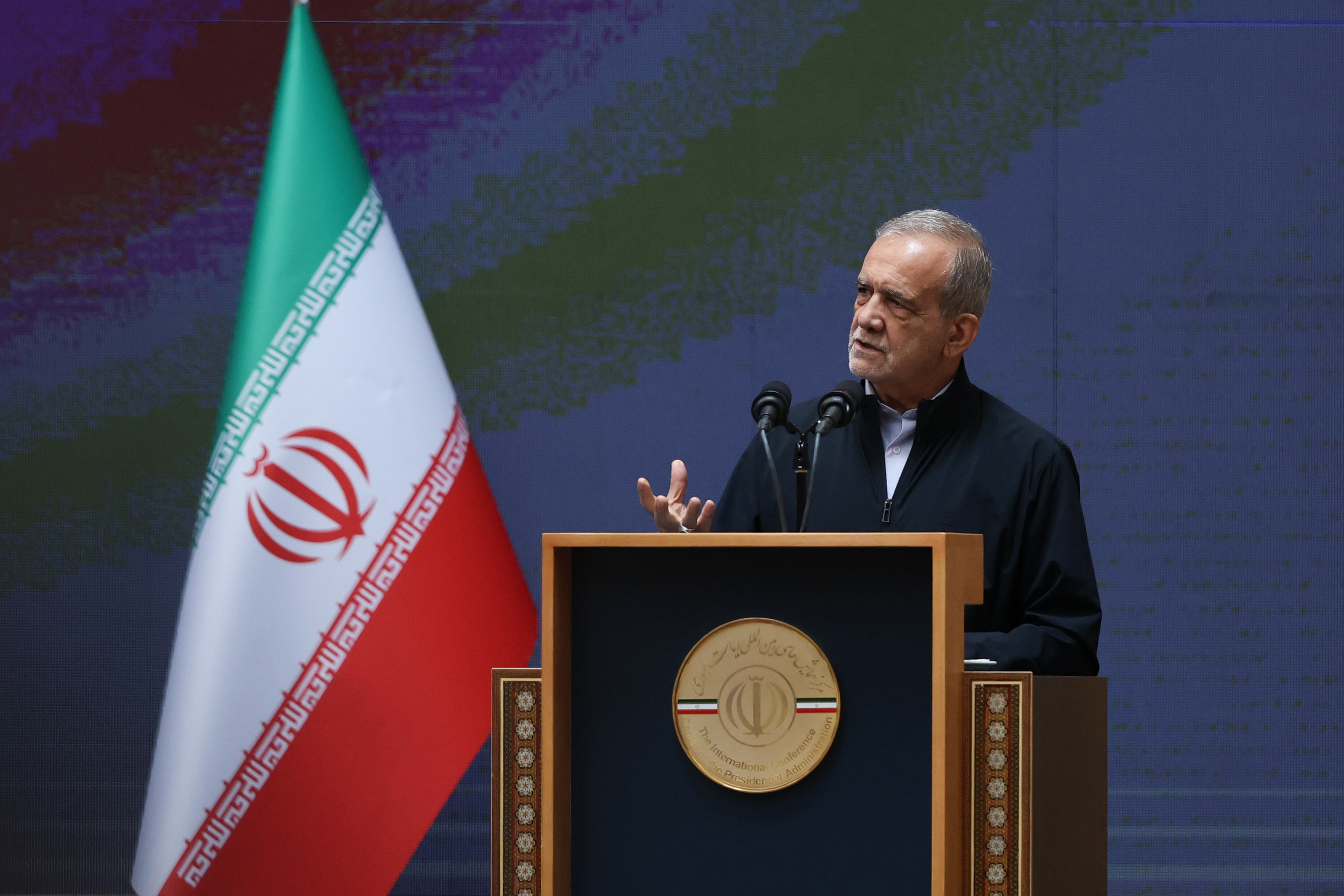 لاریجانی با دستور رهبر انقلاب به دنبال حل همه مسائل بود؛ آمریکایی‌ها نخواستند