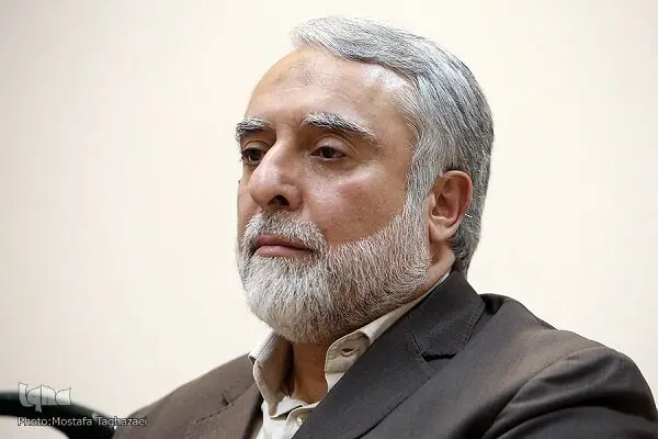 با آمریکا و اسرائیل پدرکشتگی داریم؛ پدر همه ما و امت اسلام به شهادت رسیده است