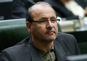 بخشایش: تا ۱۲ آبان درگیری گسترده‌ای رخ نمی‌دهد؛ احتمال اینکه ایران سلاح هسته‌ای خریده باشد وجود دارد