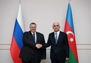 انتقال گاز روسیه به ایران از مسیر آذربایجان روی میز قرار گرفت