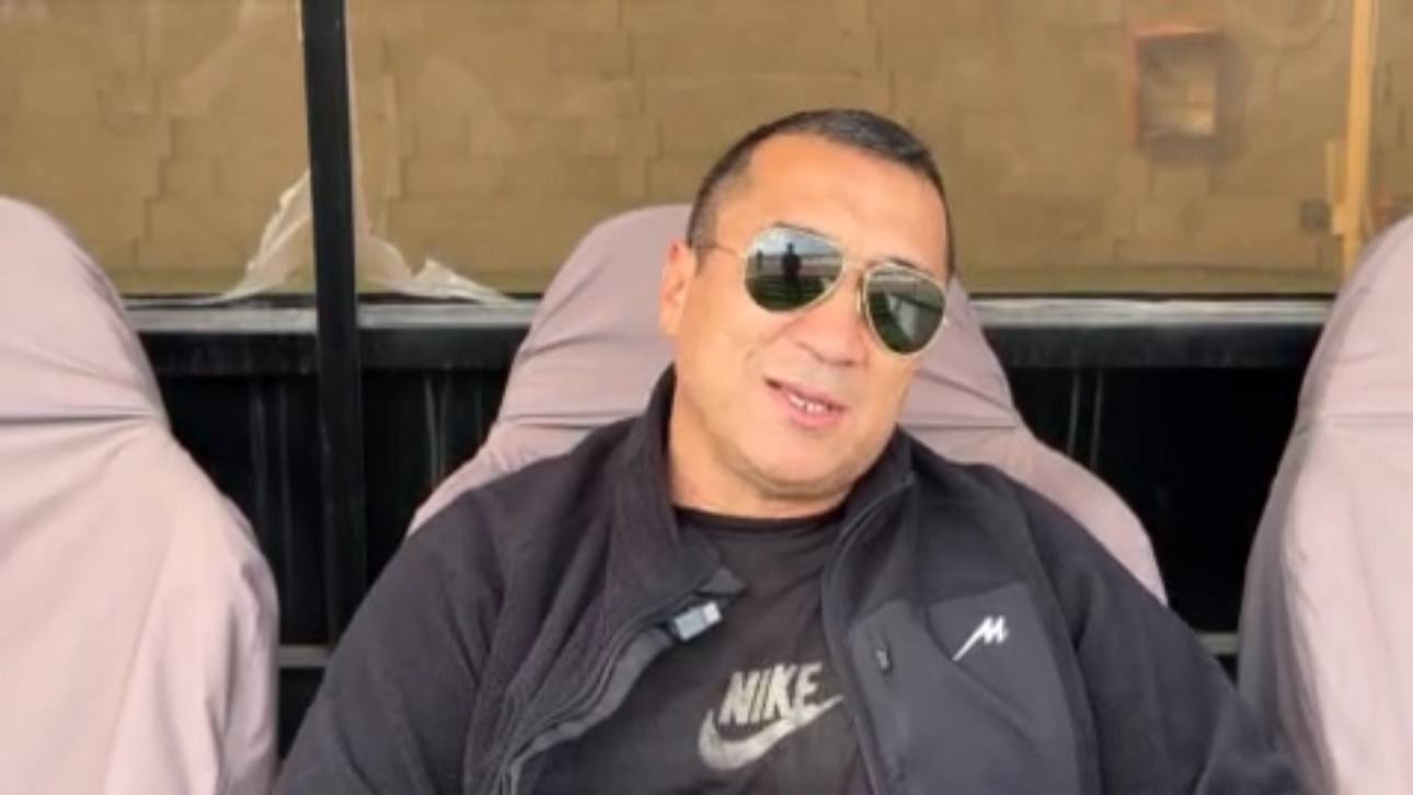 خداداد عزیزی: فقط تراکتور را تشویق کنید و وارد بازی حاشیه نشوید؛ عده‌ای منتظر واکنش هواداران تراکتورند تا زمینه محرومیت تیم را فراهم کنند